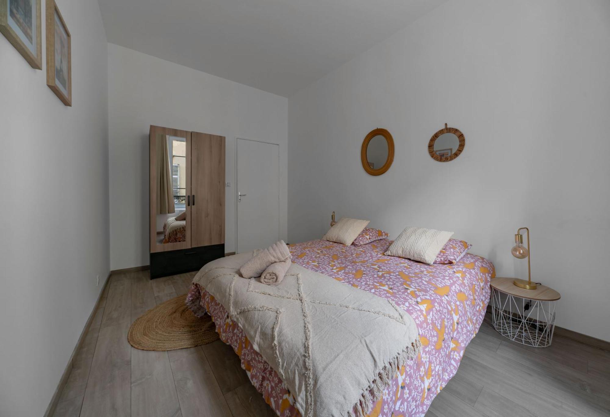 Le Ravy - Appartement Design, 2 Chambres, Centre Ville Vichy Exterior photo